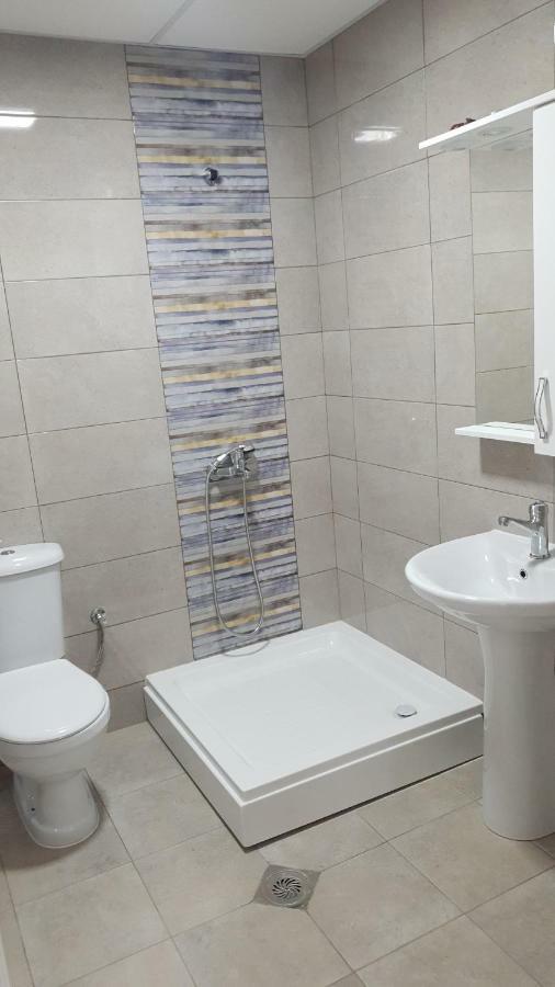 Elsie Apartment Ohrid Buitenkant foto