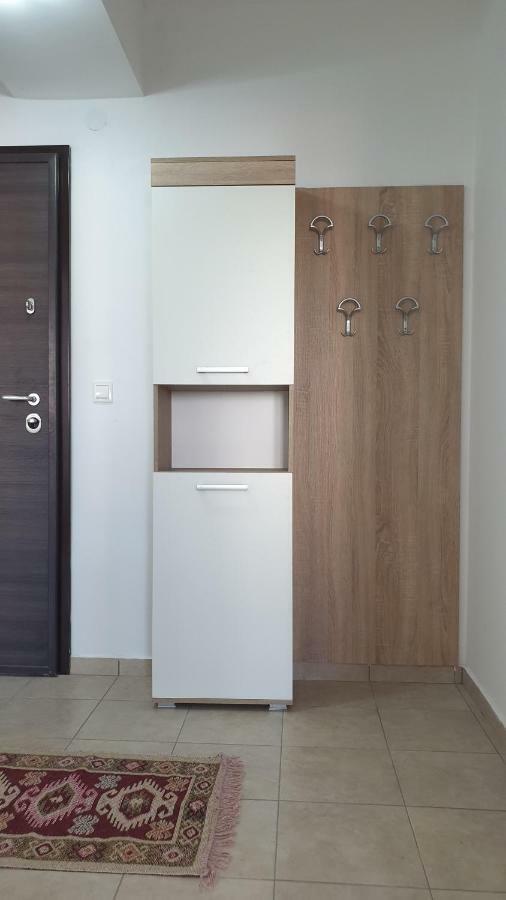 Elsie Apartment Ohrid Buitenkant foto