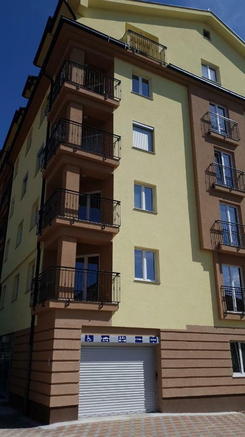 Elsie Apartment Ohrid Buitenkant foto